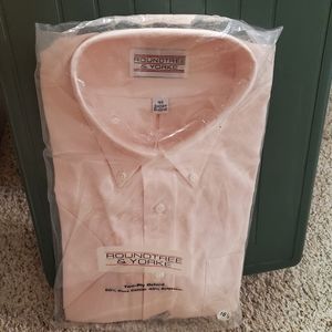 Vintage Dillard's Roundtree and Yorke made in USA
